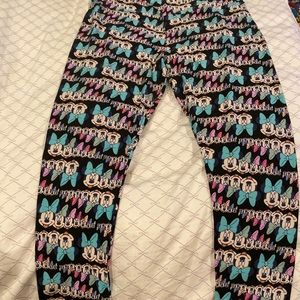 Lularoe Disney “Minnie Mouse” tc leggings